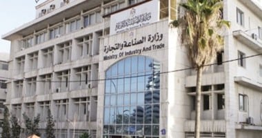 وزارة الصناعة تطرح 4 قطع أراضى بالبغدادى و125 قطعة فى طيبة بالأقصر.. الشروط