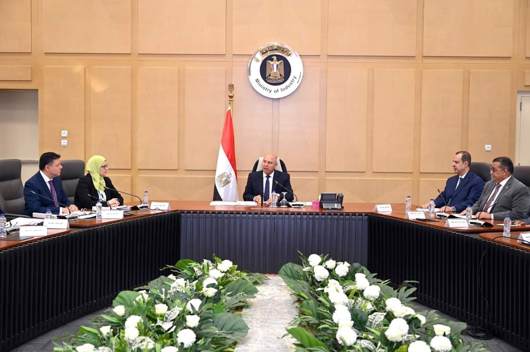 لفريق مهندس / كامل الوزير يترأس الاجتماع الأول لمجلس إدارة التنمية الصناعية بعد تشكيله الجديد